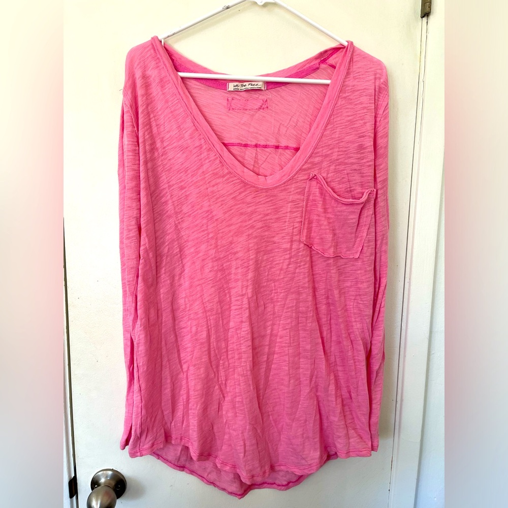 We the Free long sleeved light weight pink pocket tee